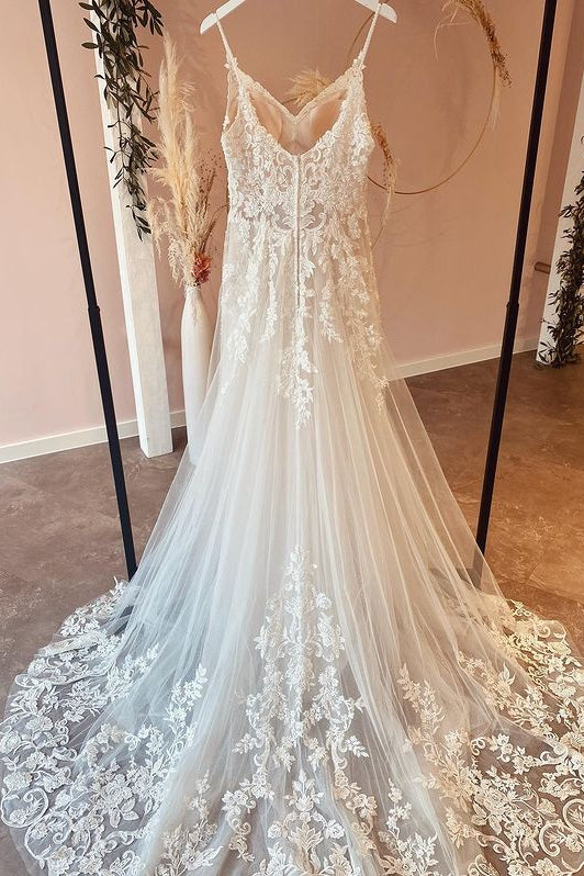 Long A-Line Spaghetti Straps Sweetheart Appliques Lace Tulle Wedding Dress-showprettydress