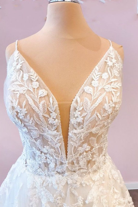 Long A-Line Sweetheart Spaghetti Straps Tulle Wedding Dress-showprettydress