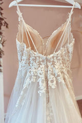 Long A-Line Tulle Sweetheart Appliques Lace Wedding Dress-showprettydress