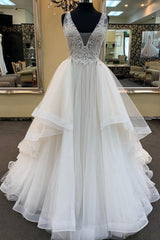 Long A-line V-neck Tulle Lace Wedding Dress-showprettydress