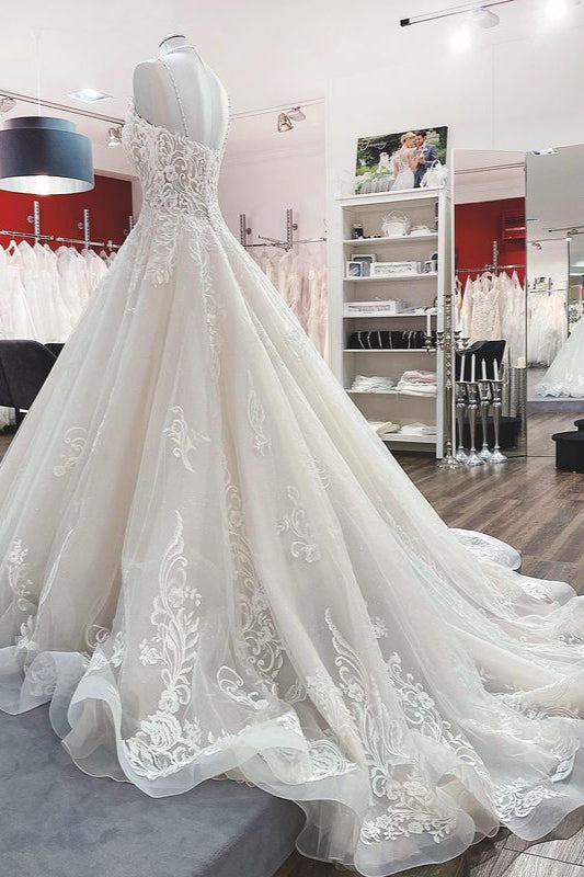 Long Ball Gown V-neck Spaghetti Straps Tulle Lace Wedding Dress-showprettydress
