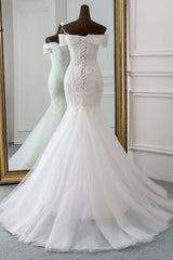 Long Mermaid Off the Shoulder Appliques Lace Tulle Wedding Dress-showprettydress