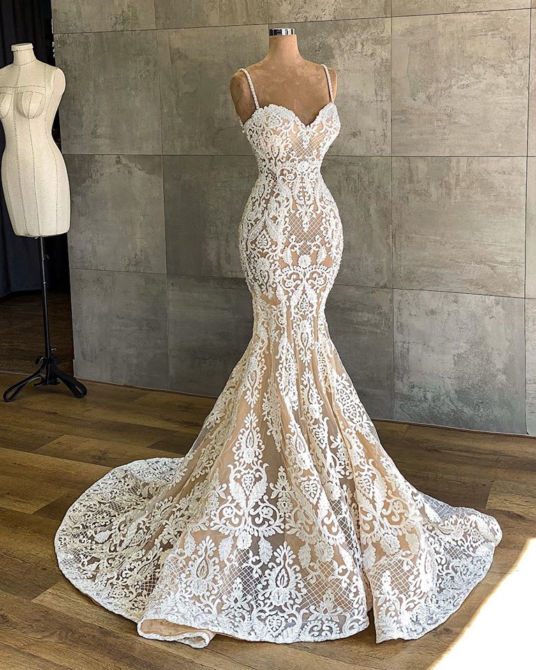 Long Mermaid Sweetheart Spaghetti Straps Appliques Lace Wedding Dress-showprettydress