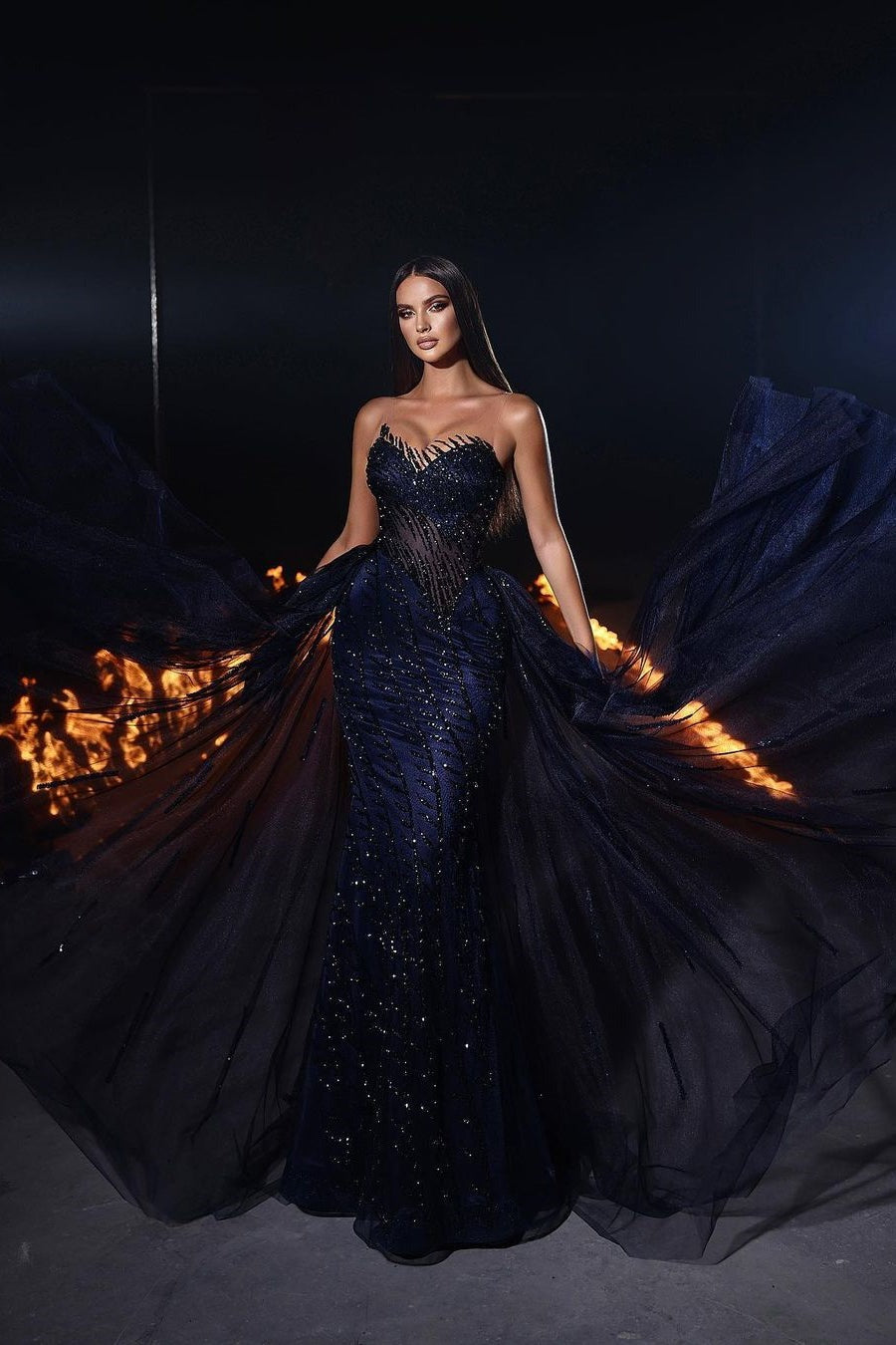 Long Mermaid Tulle Lace Sleeveless Prom Dress With Detachable Train-showprettydress