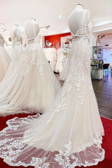 Long Mermaid Tulle Sleeveless Lace Backless Wedding Dress-showprettydress