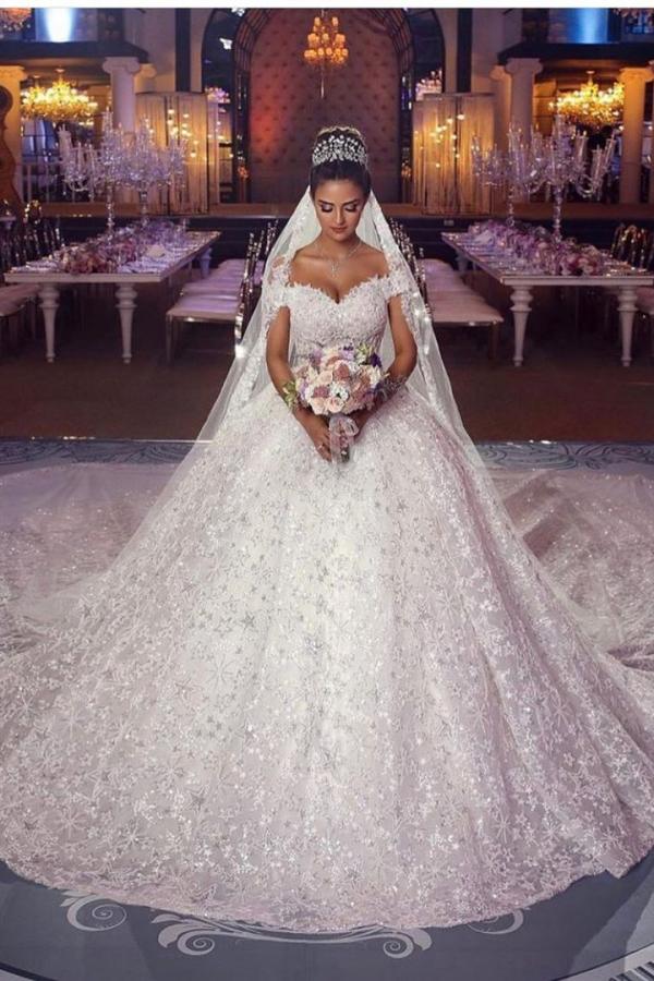 Long Princess Off-the-shoulder Lace Wedding Dress-showprettydress