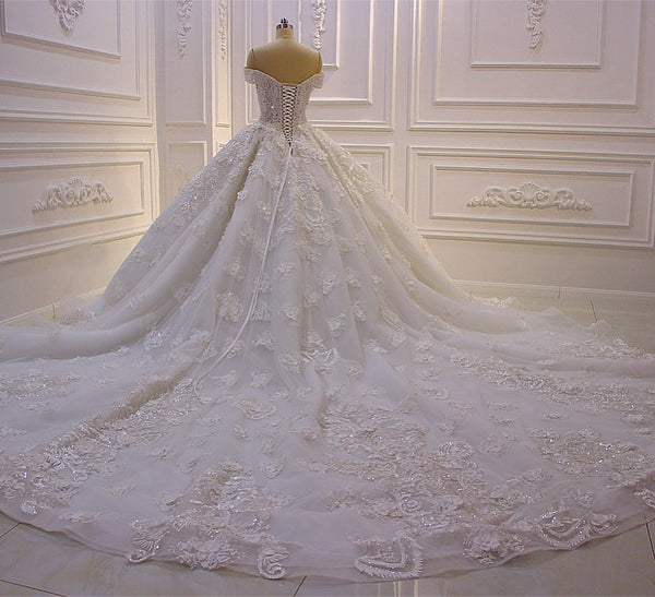 Long Princess Sweetheart Off-the-Shoulder Backless Appliques Lace Ruffles Tulle Wedding Dress-showprettydress