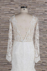 Long Sleeve Mermaid Sweetheart Appliques Lace Backless Wedding Dress-showprettydress
