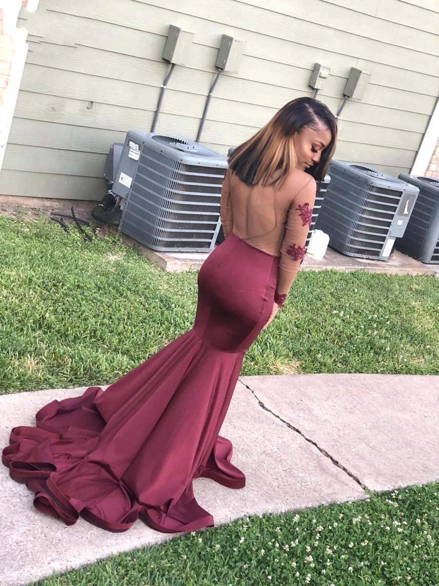 Long Sleeves Round Collar Mermaid Prom Dress Burgundy Applique Long Chiffon-showprettydress