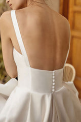 Long Wedding Dresses Square Neck Sleeveless Satin Fabric Court Train Sash Bridal Dress-showprettydress
