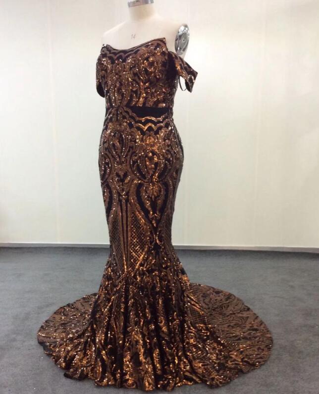 Luxurious Strapless Mermaid Golden Appliques Evening Dresses-showprettydress