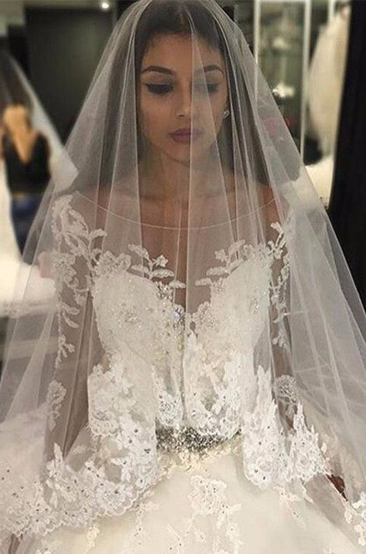 Luxurious Tulle Appliques Scoop Long Sleeves Crystal Wedding Dress-showprettydress