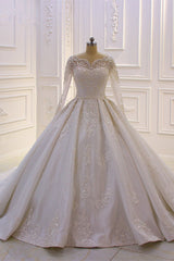 Luxurious White Long Sleevess Appliques Beadings Wedding Dress-showprettydress
