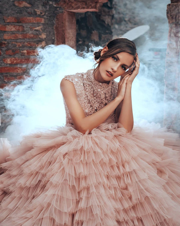Luxury Long A-line High Neck Tulle Princess Wedding Dress-showprettydress