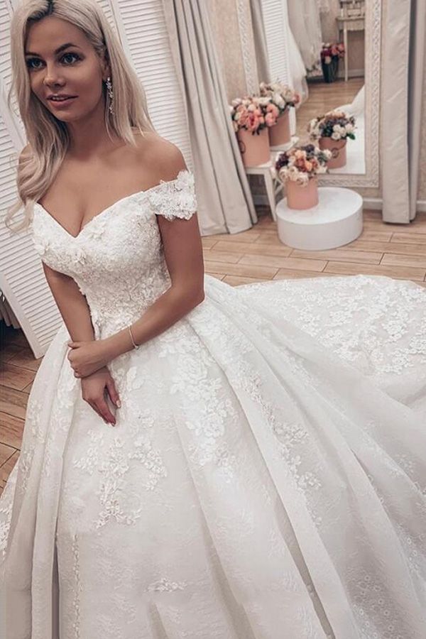 Luxury Long A-Line Off the Shoulder Lace Wedding Dresses-showprettydress