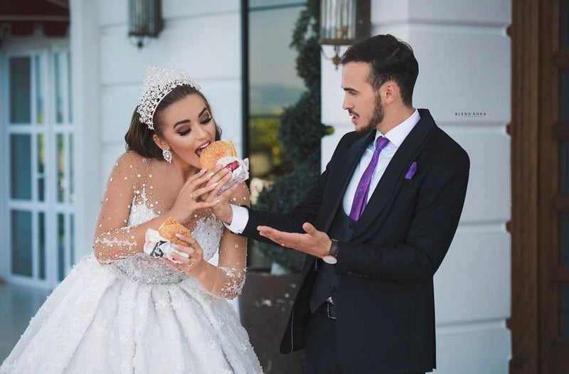 Luxury Long Ball Gown Sweeteart Beads Glitter Wedding Dress with Sleeves-showprettydress
