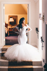 Mermaid Deep V-neck Floor Length Tulle Applique Wedding Dress-showprettydress