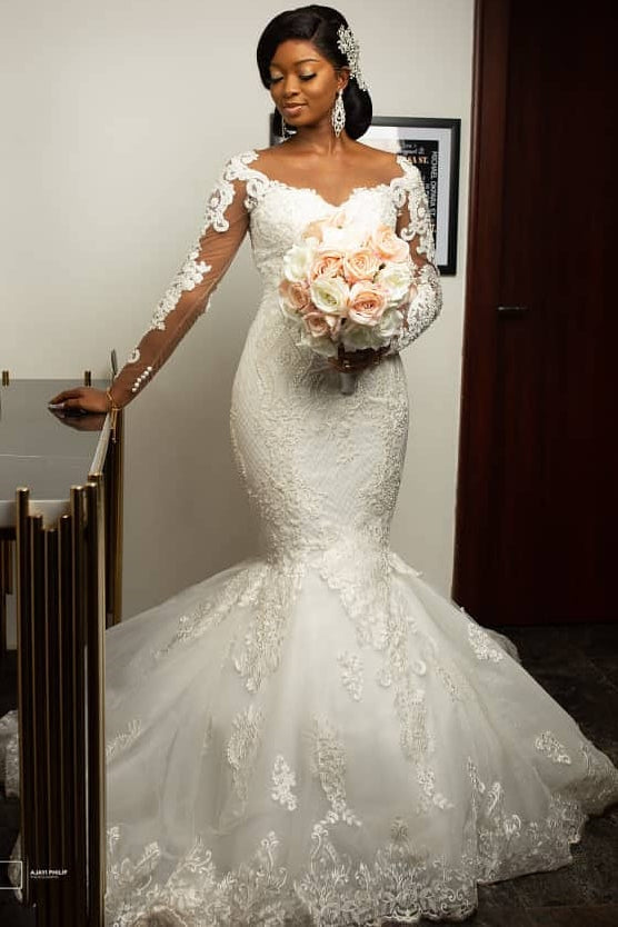 Mermaid V-neck Floor Length Long Sleeves Tulle Applique Wedding Dress-showprettydress