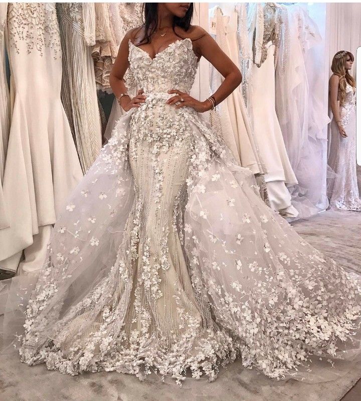 Mermaid V-neck Long Train Sleeveless Tulle Applique Wedding Dress-showprettydress