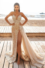 Modern Spaghetti Side Split Tulle Beach Wedding Dress-showprettydress