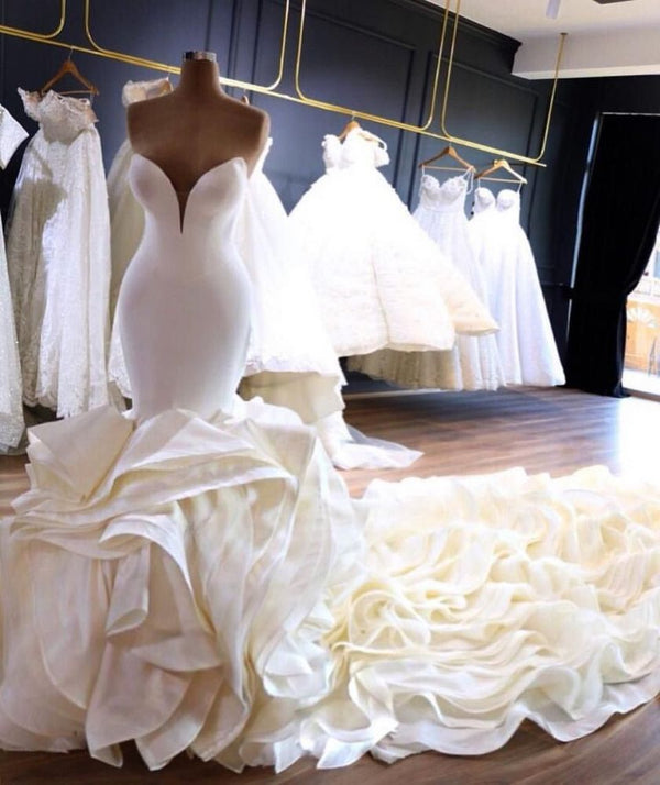 Modern Strapless Mermaid Ivory Wedding Dresses Tiered Ruffless Satin Bridal Gowns with Cathedral Train-showprettydress