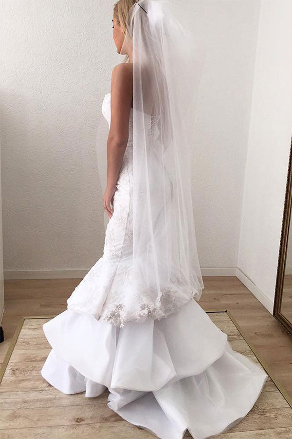 Modern Sweetheart White Lace Appliques Mermaid Ruffless Long Wedding Dress-showprettydress