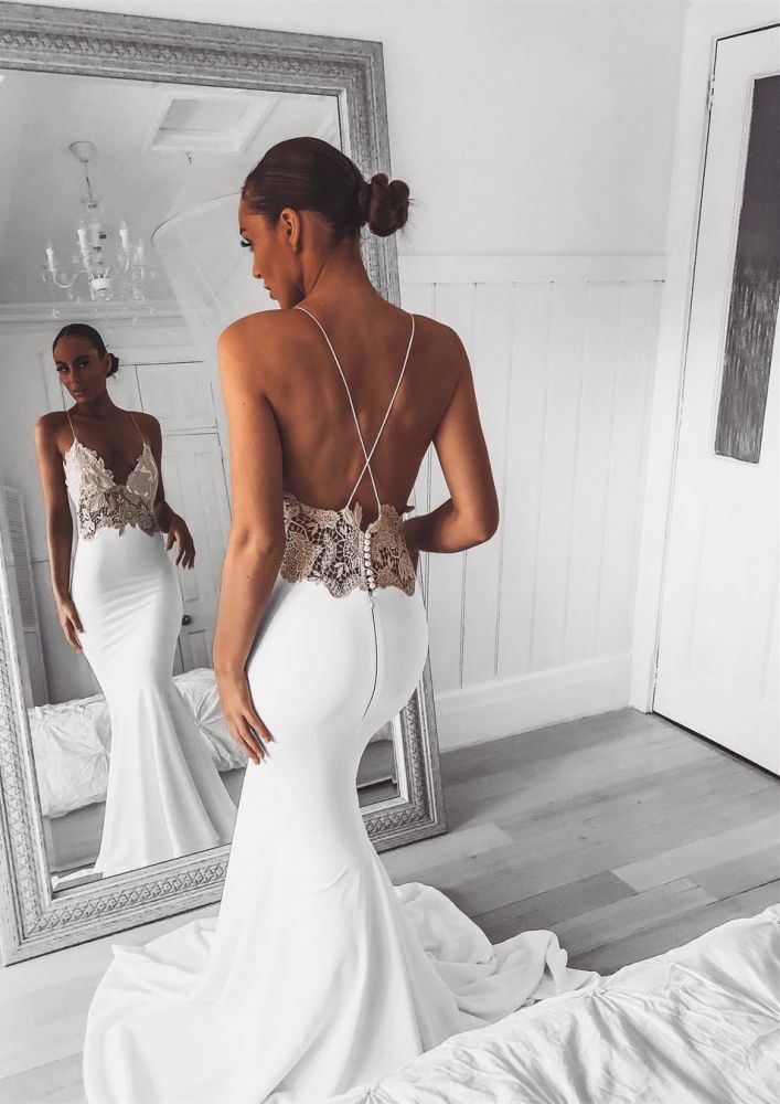 Modern V Neck Lace Spaghetti Strap Mermaid Wedding Dress Open Back Bridal Gown-showprettydress
