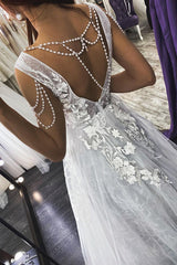 Modern V Neck Sleeveless Aline Wedding Dress Floral Lace Bridal Dress-showprettydress