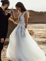 Modern V Neck Tulle Lace Appliques Sleeveless Wedding Reception Dress-showprettydress