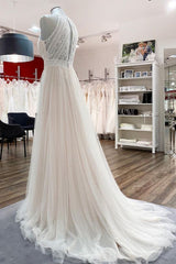 Modest Long A-line Halter Tulle Lace Backless Wedding Dresses-showprettydress