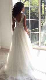 Modest Long A-line Tull Backless Lace Wedding Dress-showprettydress