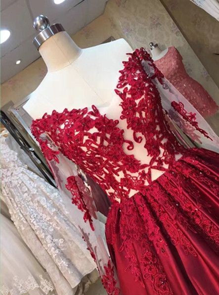 New Arrival Red Prom Dresses Off-the-Shoulder Lace Appliques Long Sleevess Puffy Evening Gowns-showprettydress