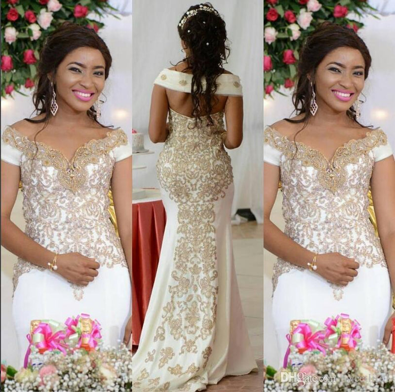 Off the shoulder Golden Lace appliques Backless Wedding Dress-showprettydress