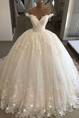 Off the shoulder Lace Ball Gowns Tulle Formal Bridal Gowns-showprettydress