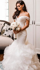 Off The Shoulder Puffy Ruffless Wedding Dresses Sheath Tulle Modern Lace Bridal Gowns-showprettydress