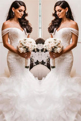 Off The Shoulder Puffy Ruffless Wedding Dresses Sheath Tulle Modern Lace Bridal Gowns-showprettydress