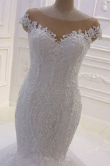 Off the Shoulder Sweetheart White Lace Appliques Tulle Mermaid Wedding Dress-showprettydress
