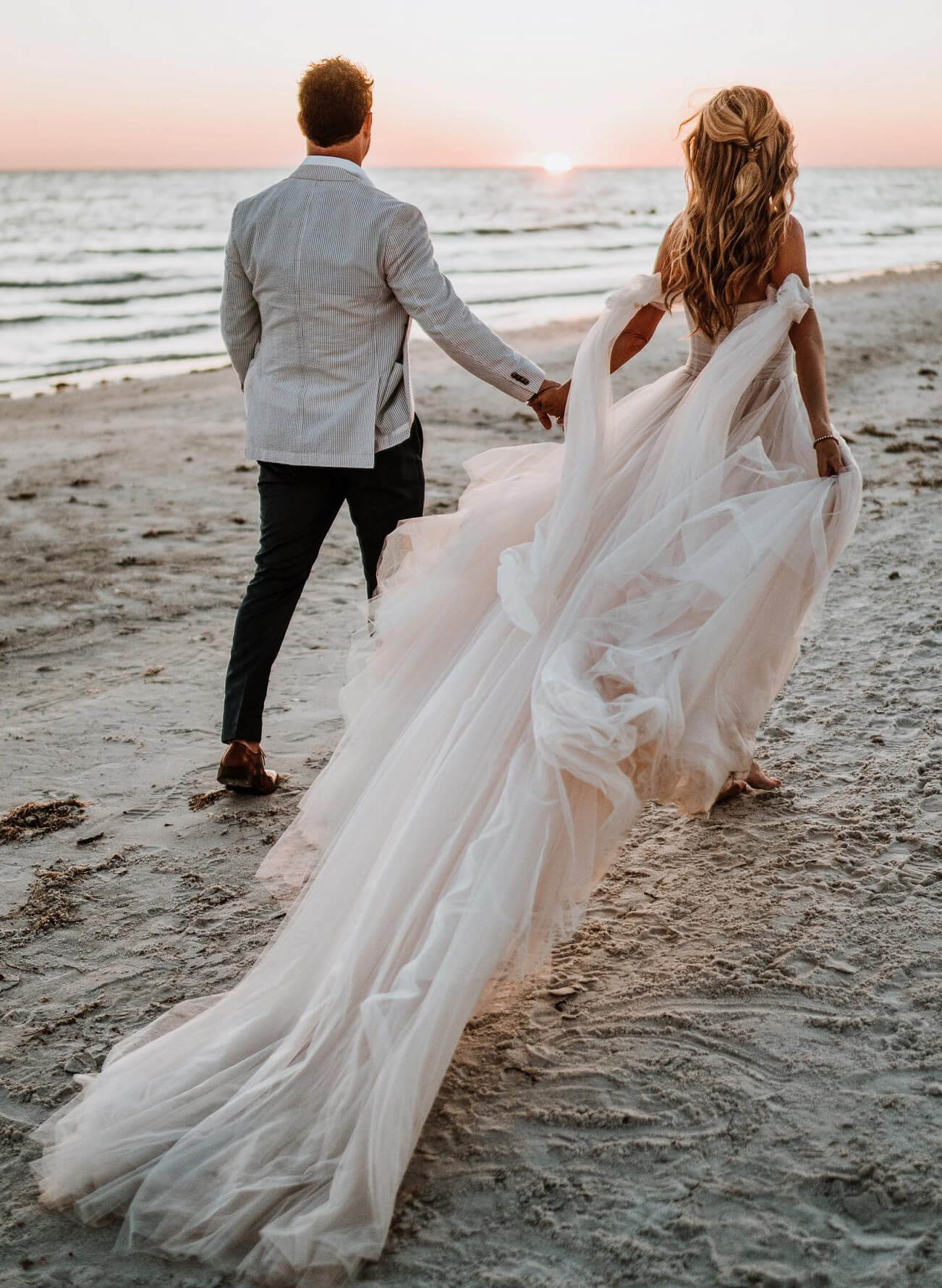 Pleated Tulle Off-The-Shoulder Chic A-line Wedding Dresses Split Front for the Summer Beach-Showprettydress