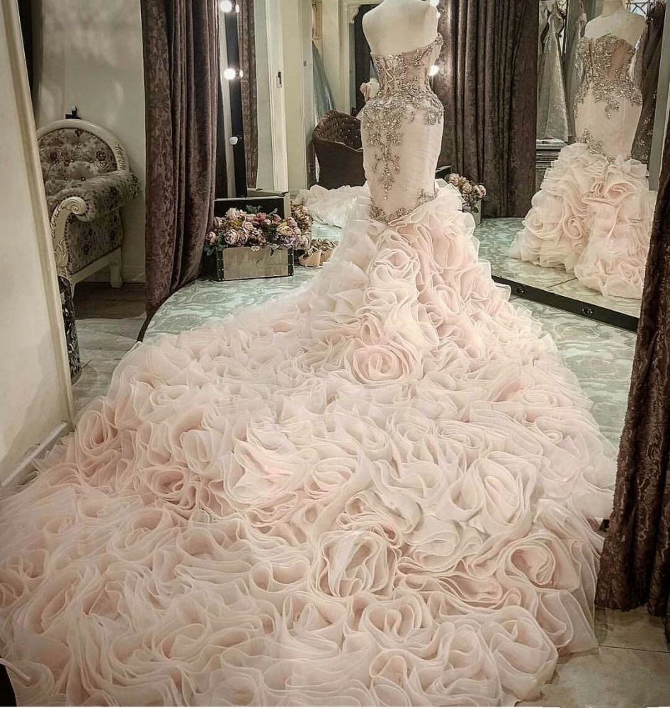 Plus Size Mermaid Crystal Lace Beads Sweetheart Long Train African Custom Made Ruffless Wedding Dresses-showprettydress
