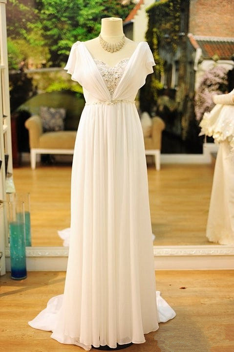Popular Vintage Wedding Dresses Bohemia Short Sleeves Beads Peals Chiffon Bridal Dress-showprettydress