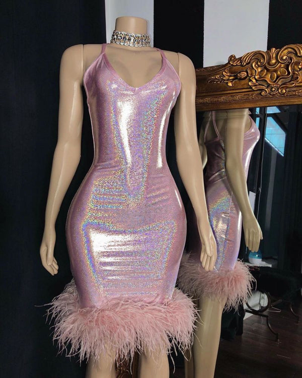 Radiant Mermaid V-neck Sleeveless Homecoming Dresses with Furs-showprettydress