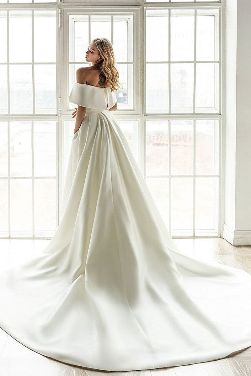 Retro White Wedding Dress With Train Satin Off The Shoulder Pleated Mermaid Bridal Gowns-showprettydress
