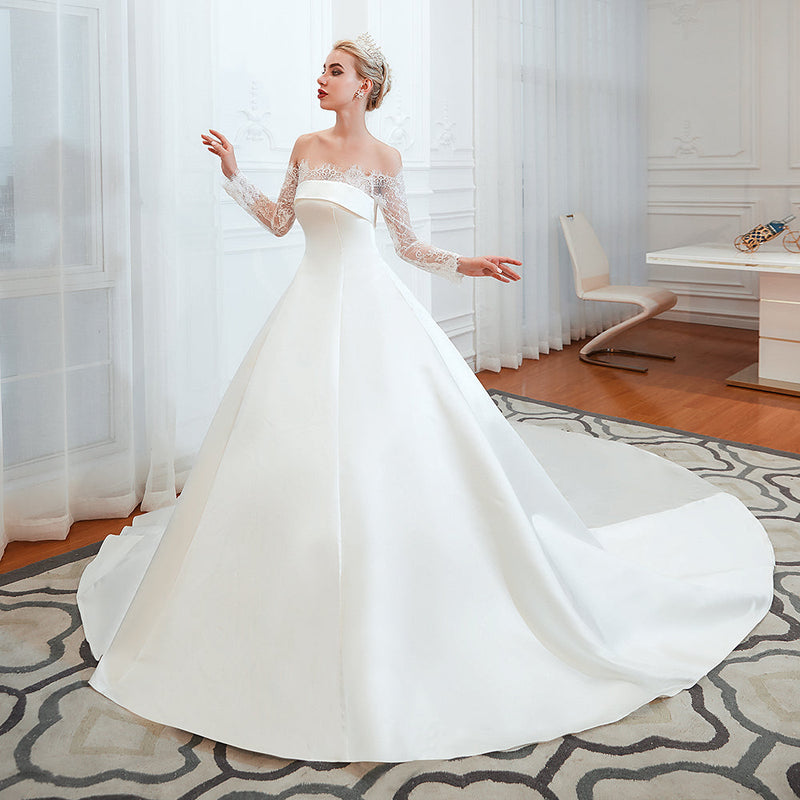 Romantic Lace Long Sleevess Princess Satin Wedding Dress-showprettydress