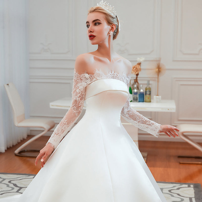 Romantic Lace Long Sleevess Princess Satin Wedding Dress-showprettydress