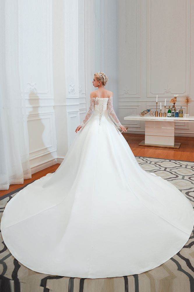 Romantic Lace Long Sleevess Princess Satin Wedding Dress-showprettydress