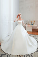 Romantic Lace Long Sleevess Princess Satin Wedding Dress-showprettydress