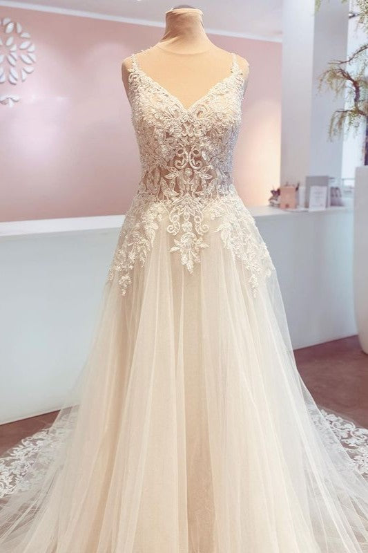Romantic Long A-Line Spaghetti Straps Appliques Lace Backless Wedding Dress-showprettydress