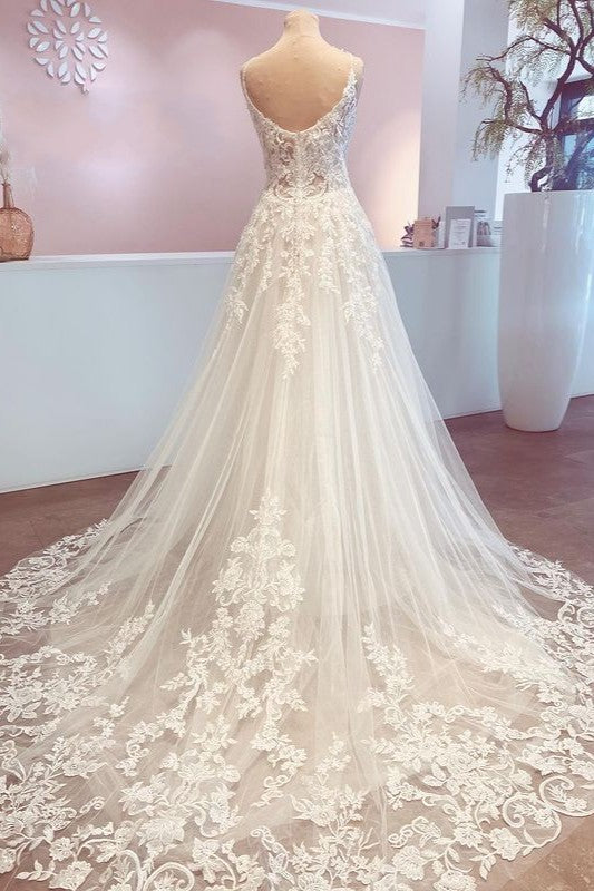 Romantic Long A-Line Spaghetti Straps Appliques Lace Backless Wedding Dress-showprettydress