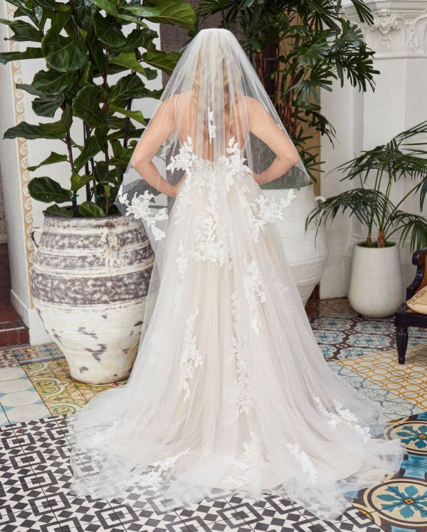 Romantic Long A-line V-neck Lace Tulle Lace Open Back Wedding Dress-showprettydress