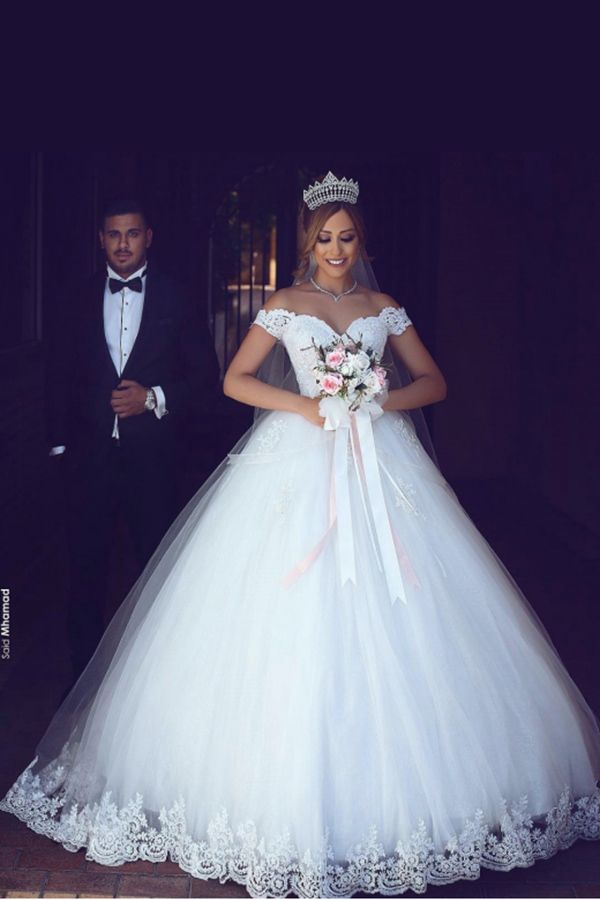 Romantic White Long A-line Off The Shoulder Sweetheart Wedding Dresses With Lace-showprettydress